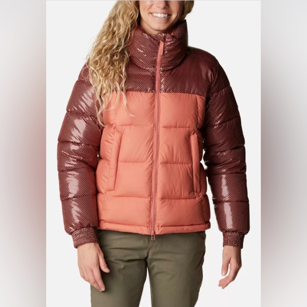 Columbia’s Women's Omni-Heat High Divide Black Dot Jacket